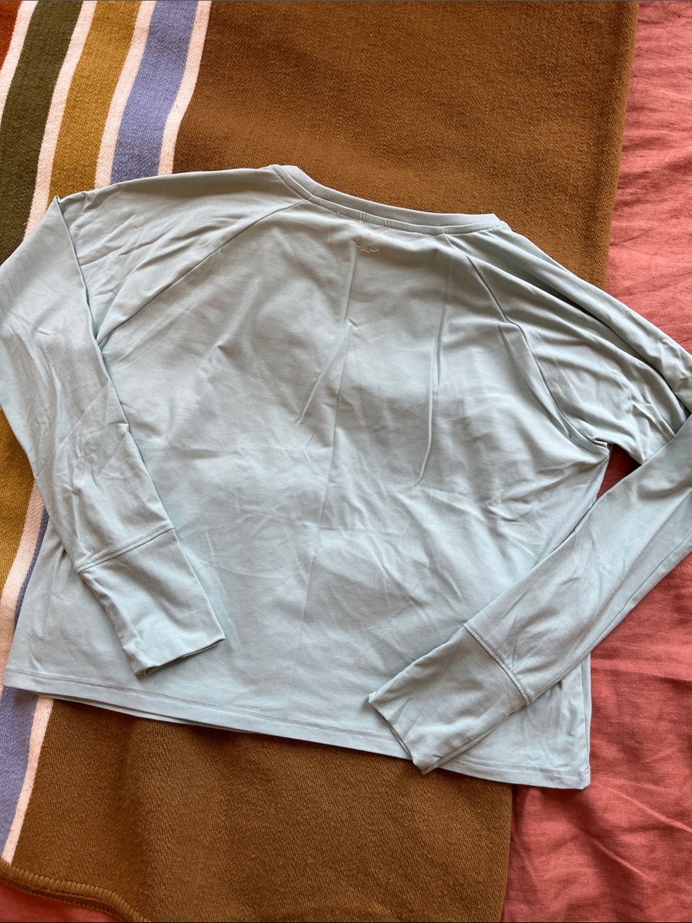 Beyond Yoga Pale Blue Long-Sleeve Crewneck Top - Picture 3 of 3